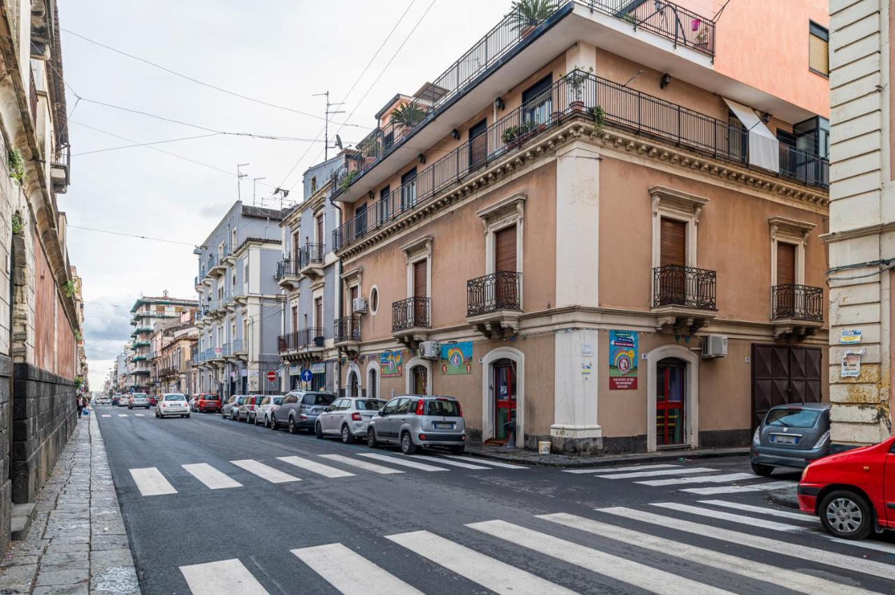 Catania Central And Comfy Apartments Kültér fotó